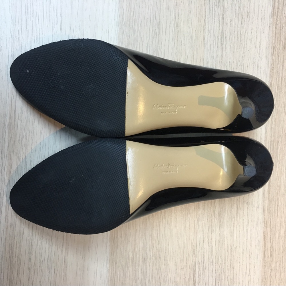 Ferragamo patent pumps - Picture 9 of 15